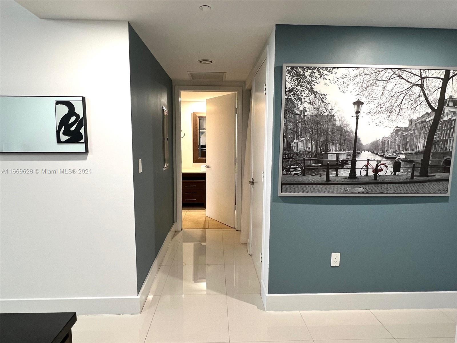 495 Brickell Ave # 1107