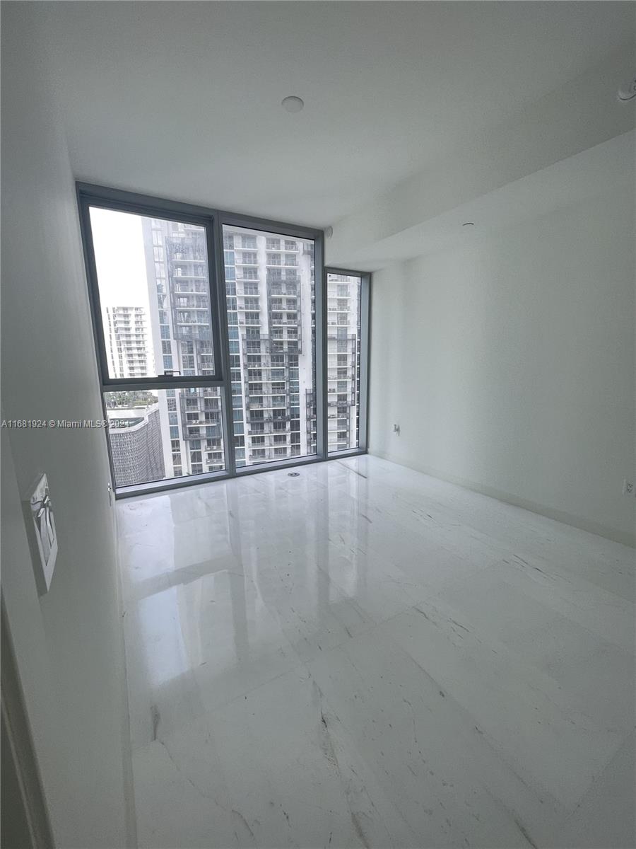 300 Biscayne Blvd Way # 4208