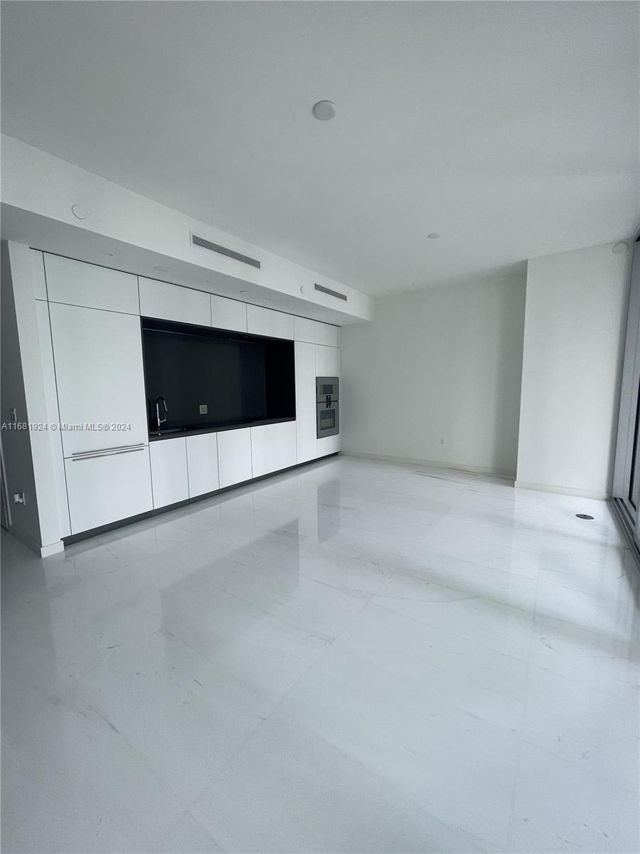 300 Biscayne Blvd Way # 4208