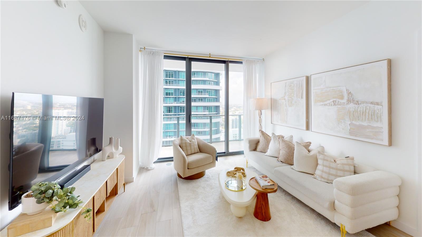 1300 S Miami Ave Unit: 3309