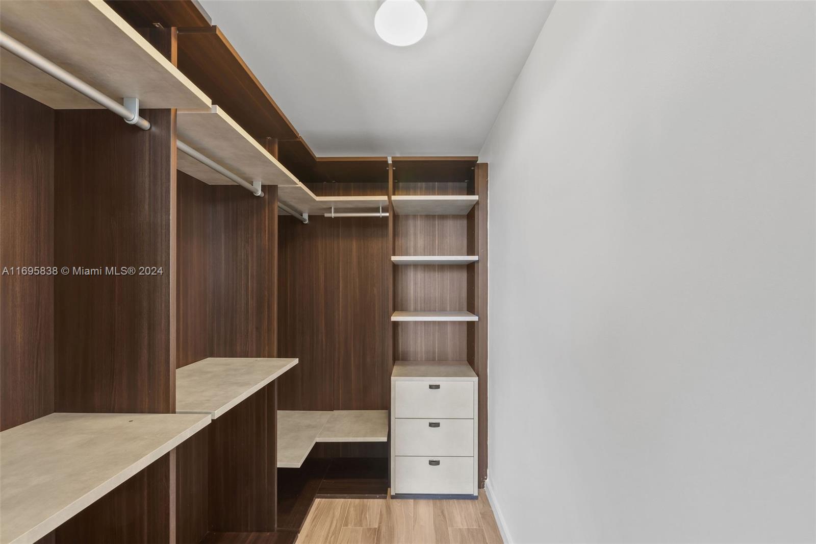 801 S Miami Ave Unit: 4002