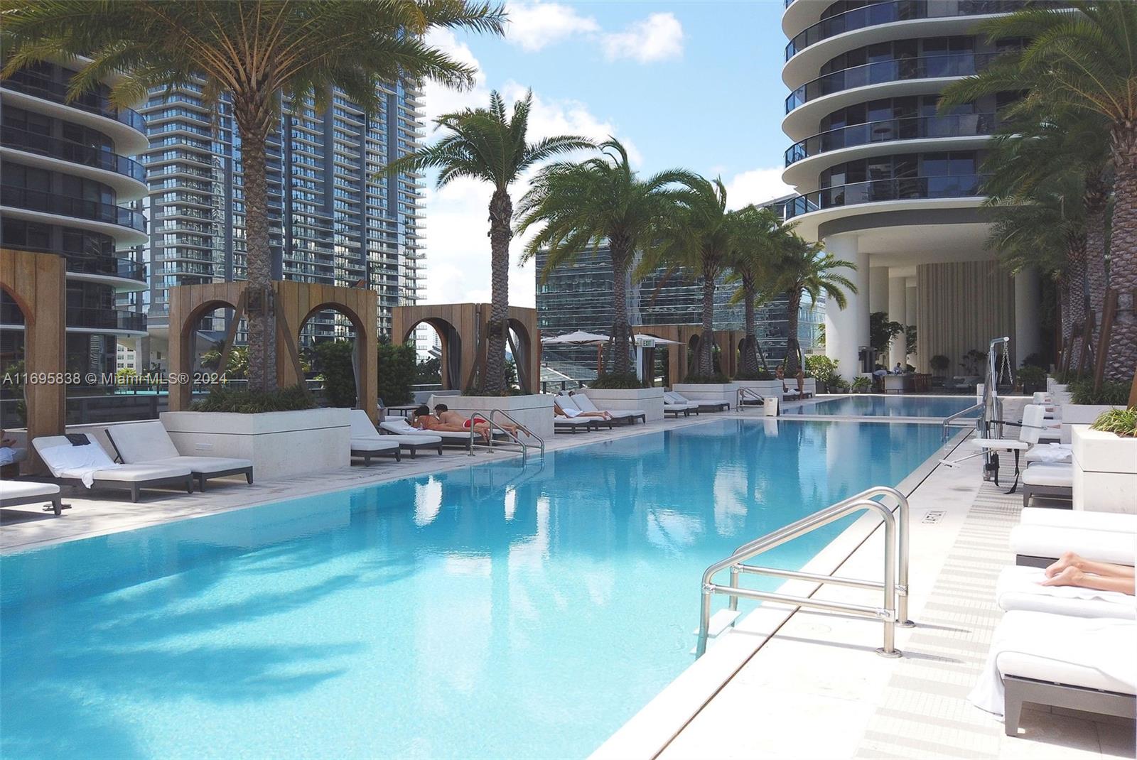 801 S Miami Ave Unit: 4002