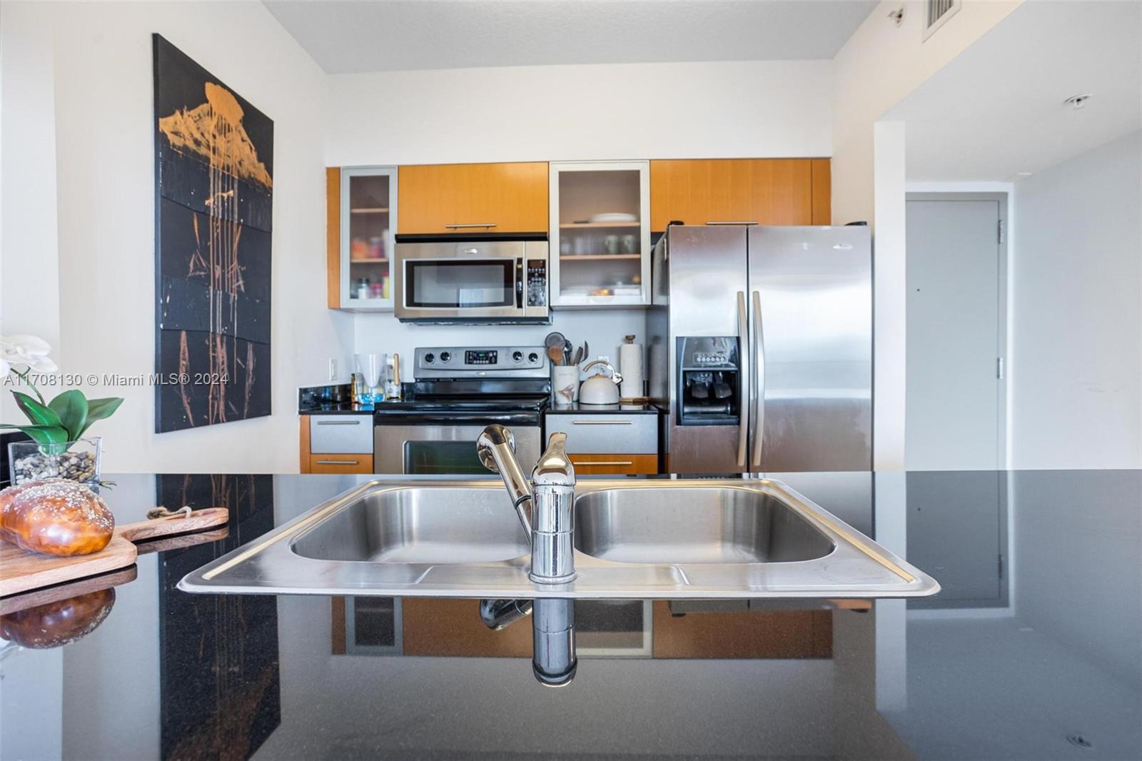 1750 N Bayshore Dr # 3812