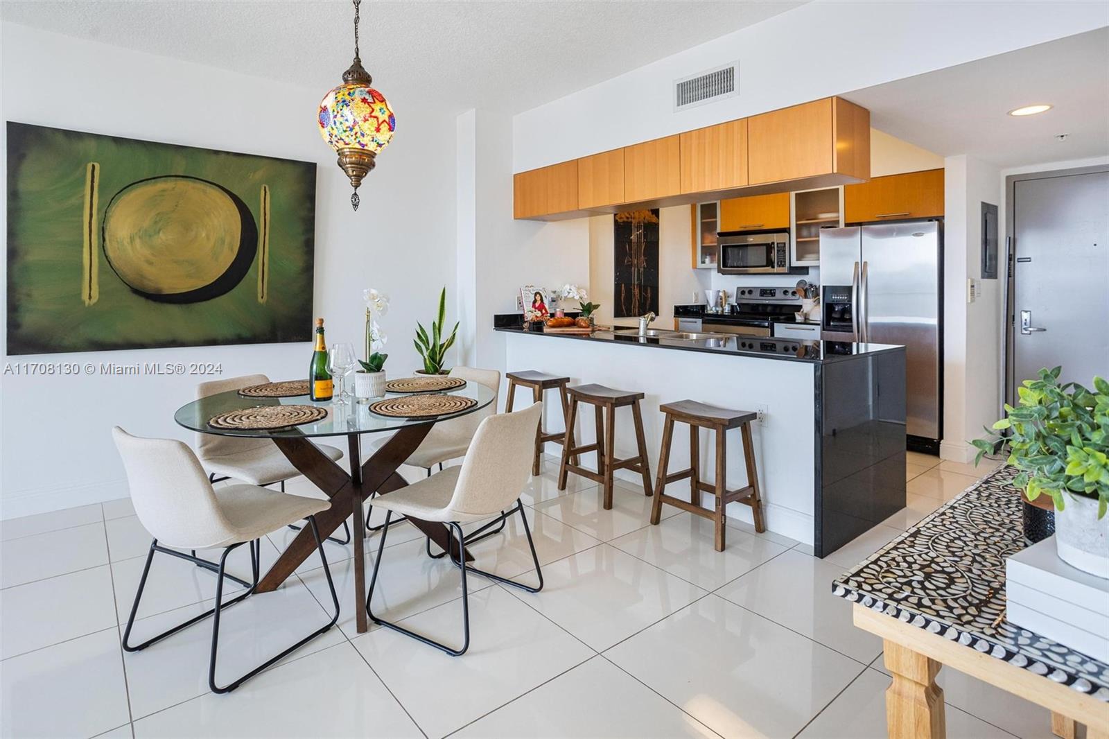 1750 N Bayshore Dr # 3812