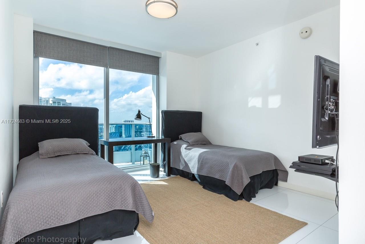 200 Biscayne Boulevard Way # 3102