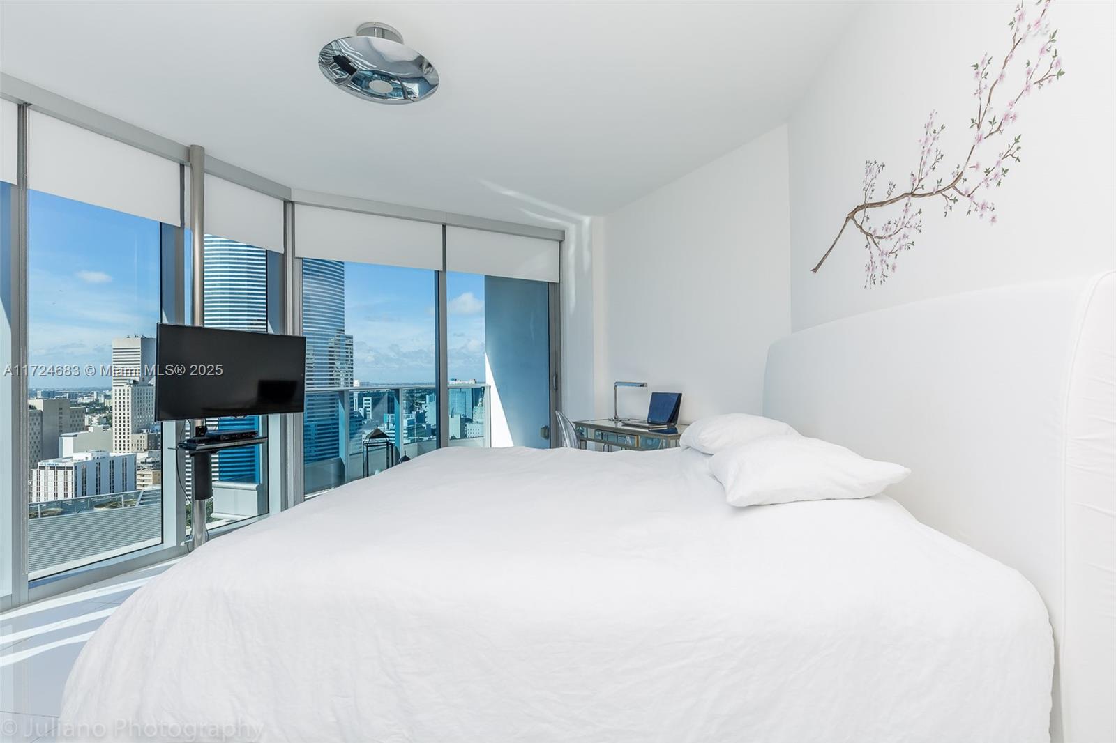 200 Biscayne Boulevard Way # 3102