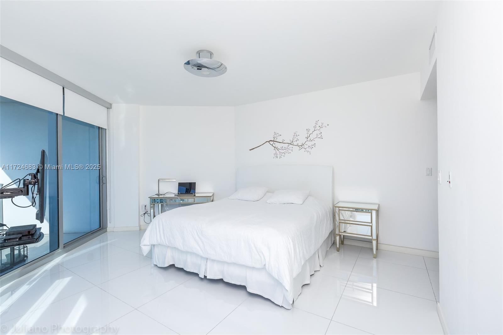 200 Biscayne Boulevard Way # 3102