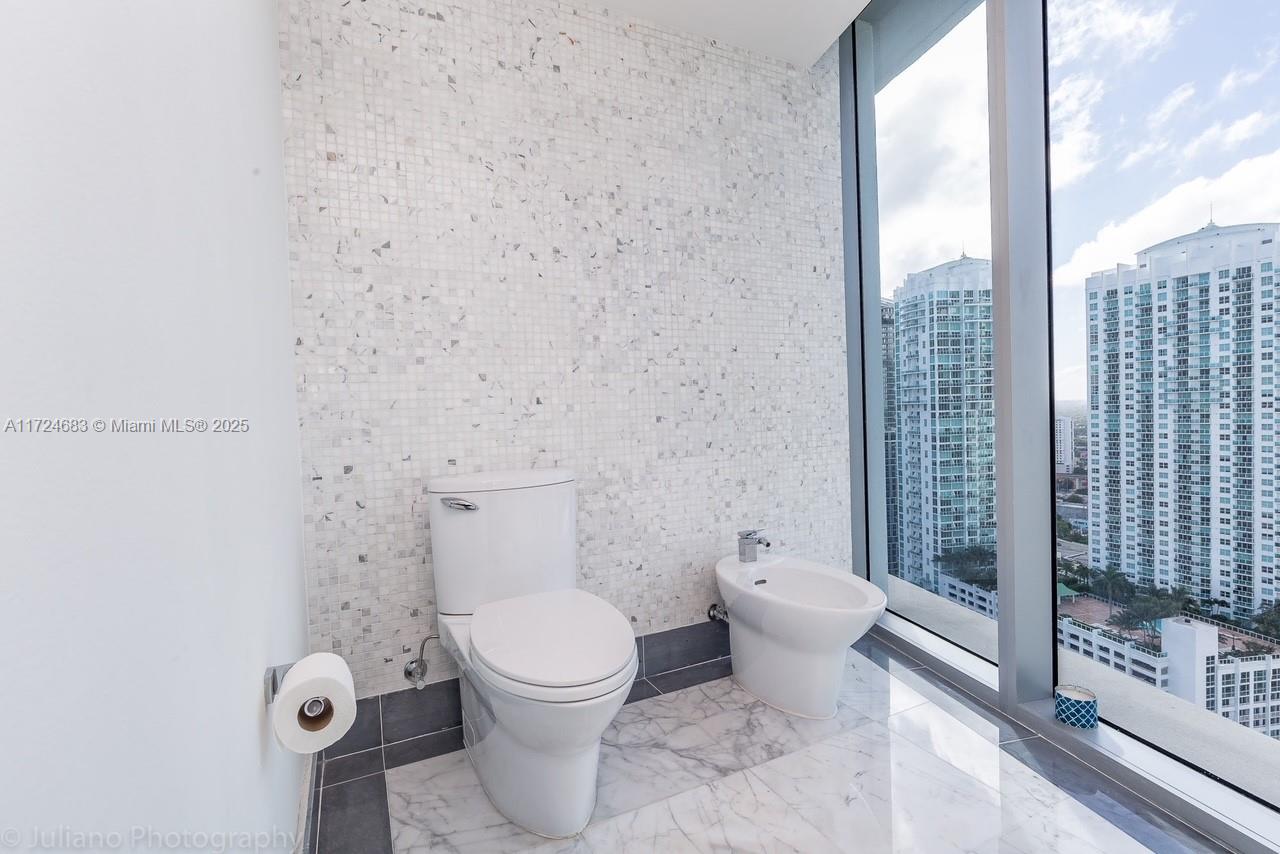 200 Biscayne Boulevard Way # 3102