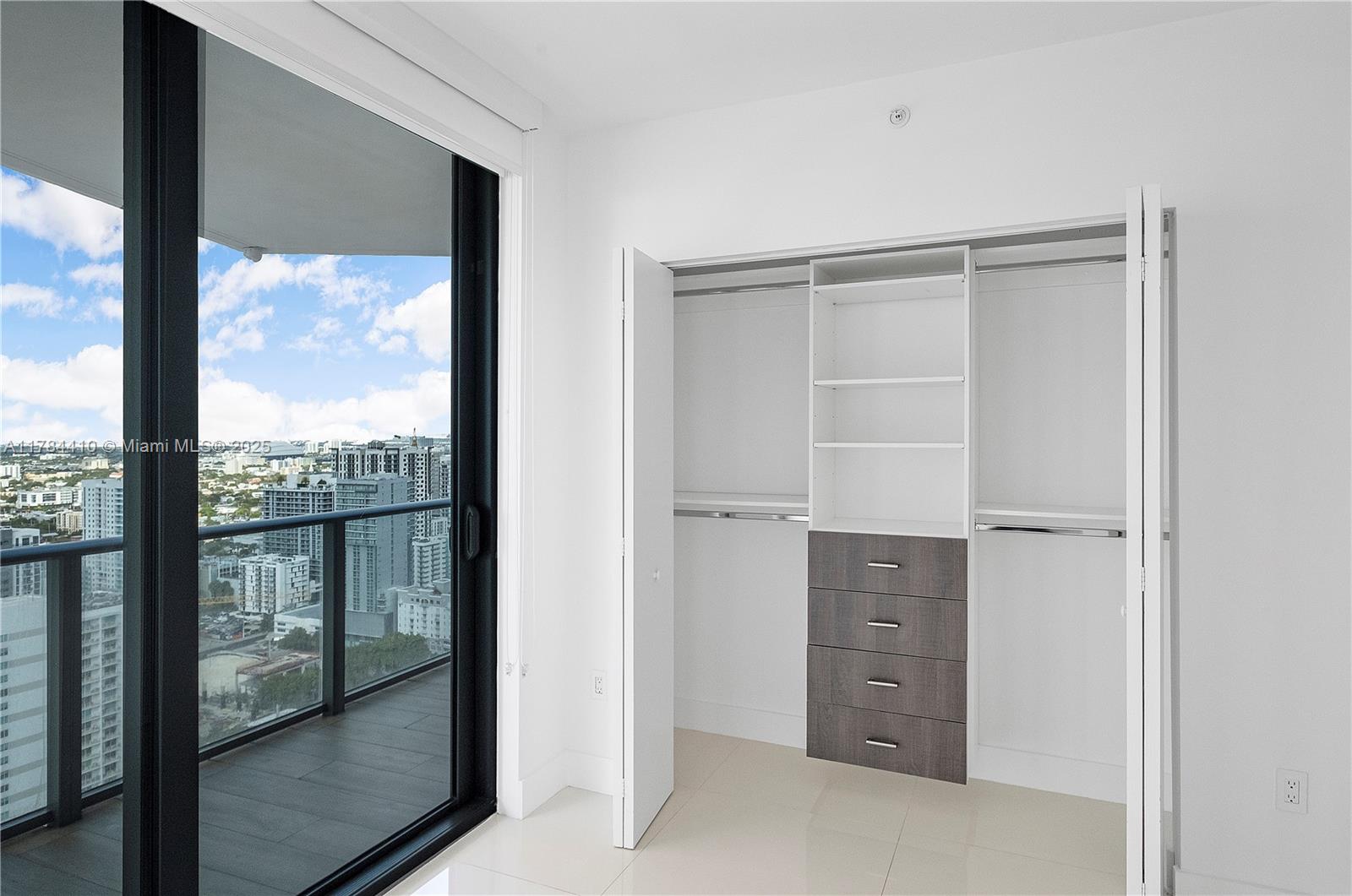 1300 S Miami Ave Unit: 3210