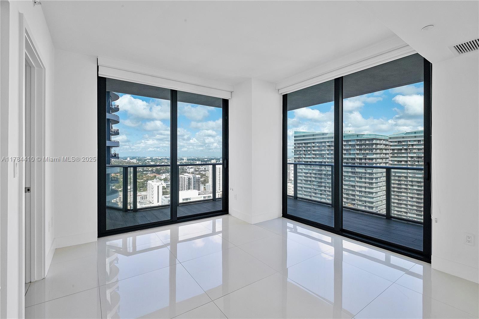 1300 S Miami Ave Unit: 3210