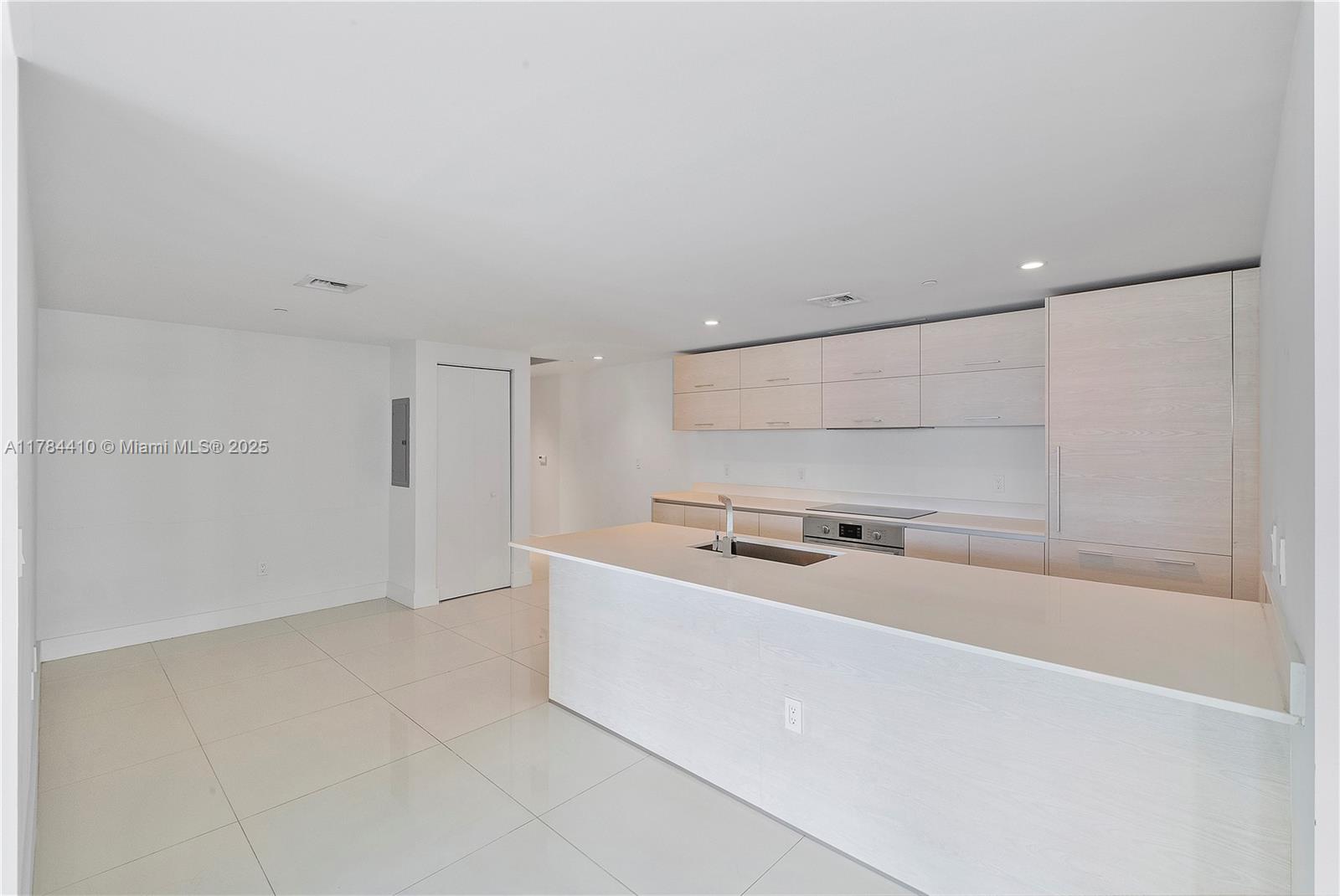 1300 S Miami Ave Unit: 3210