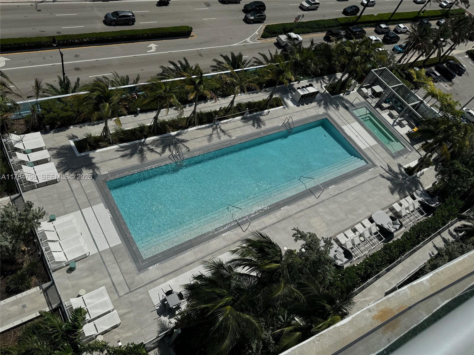 17550 Collins Ave # 1005