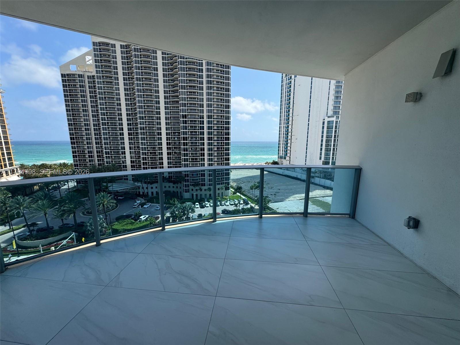 17550 Collins Ave # 1005