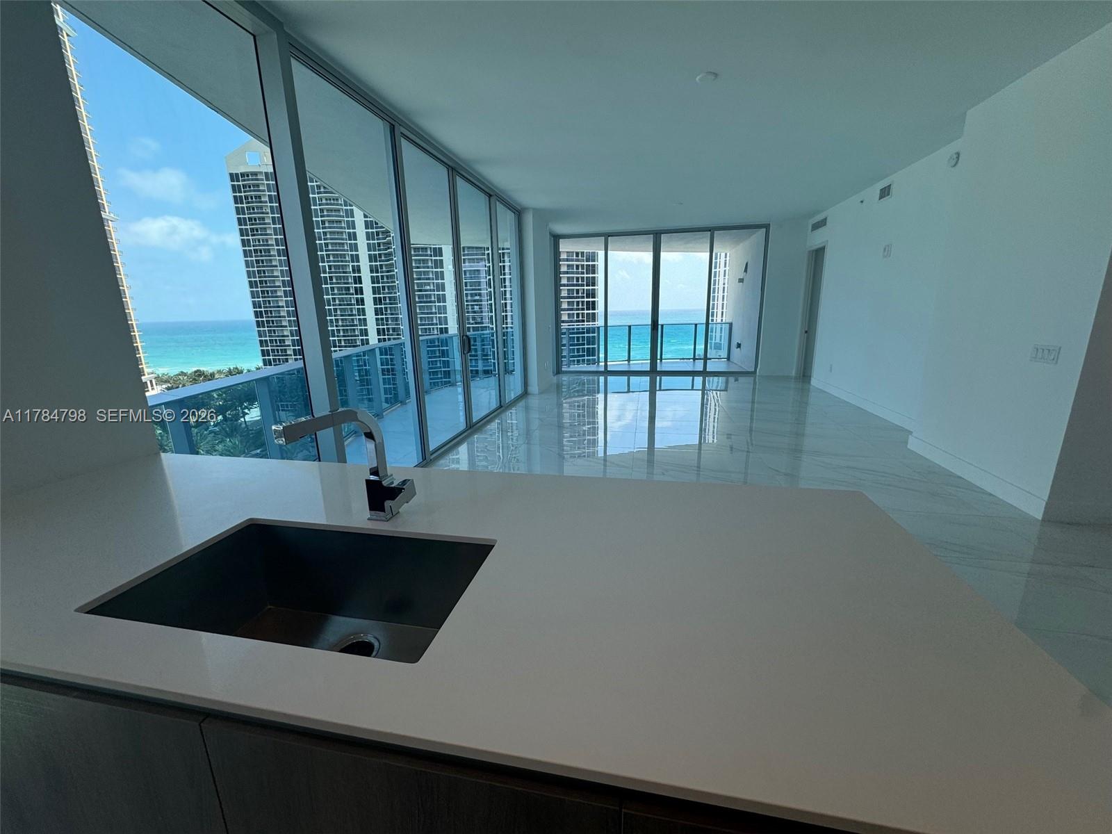 17550 Collins Ave # 1005