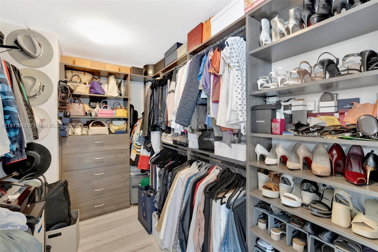 17111 Biscayne Blvd # 2308