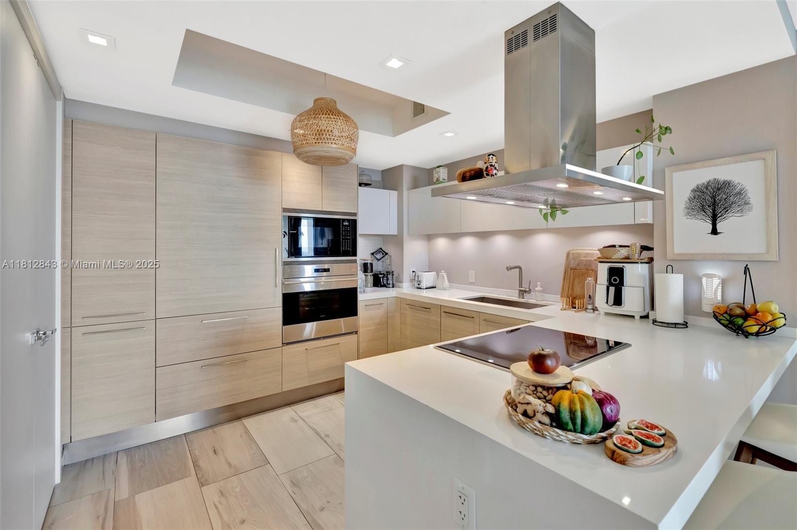 17111 Biscayne Blvd # 2308