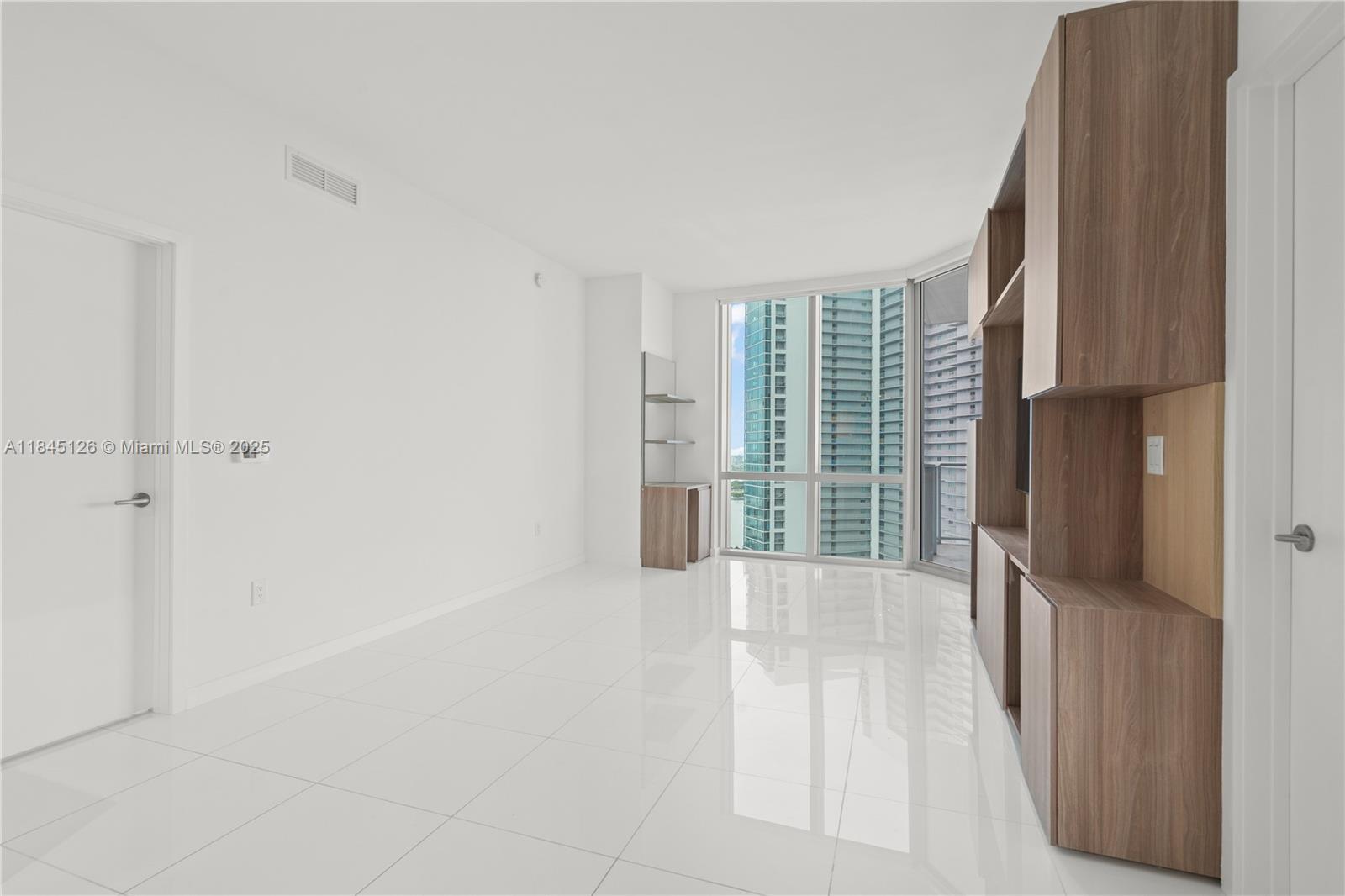 851 NE 1st Ave # 3007