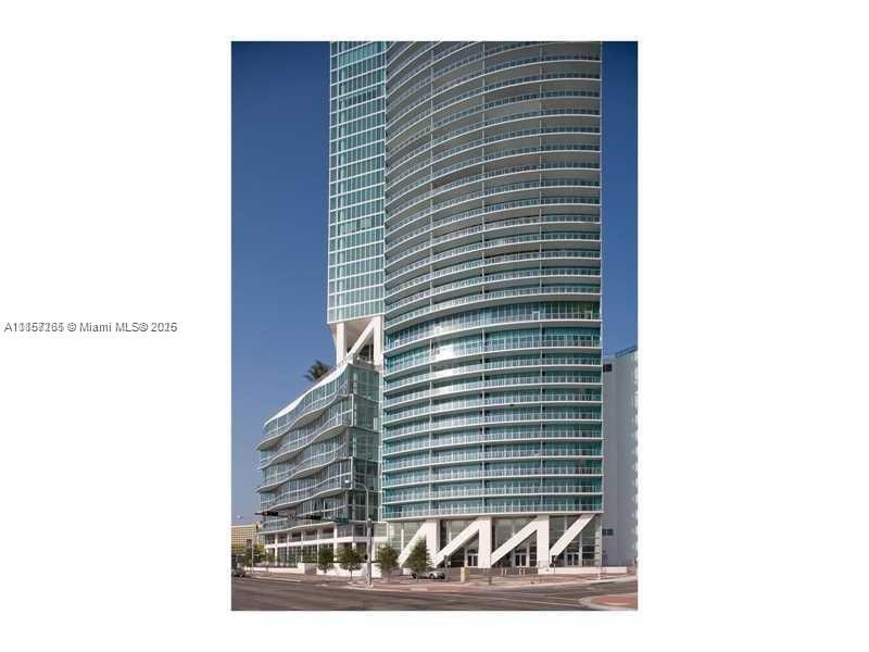888 Biscayne Blvd # 4310