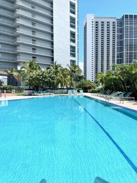 888 Biscayne Blvd # 4310