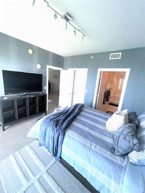 888 Biscayne Blvd # 4310