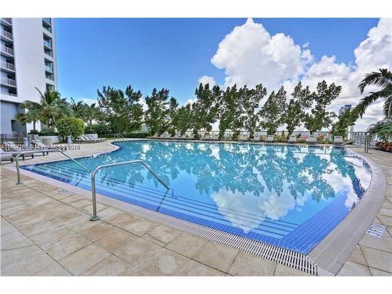 888 Biscayne Blvd # 4310
