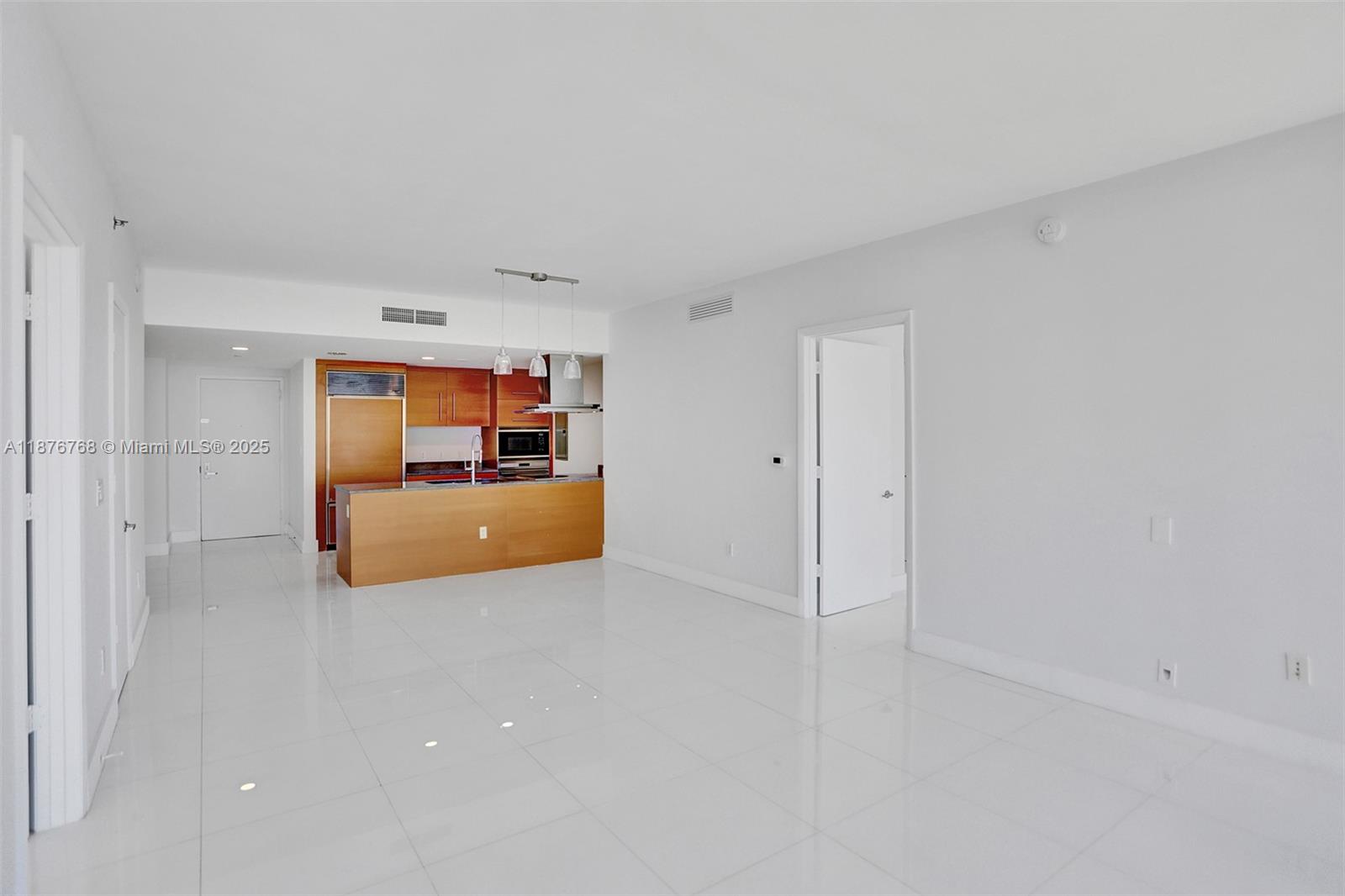495 Brickell Ave # 4405