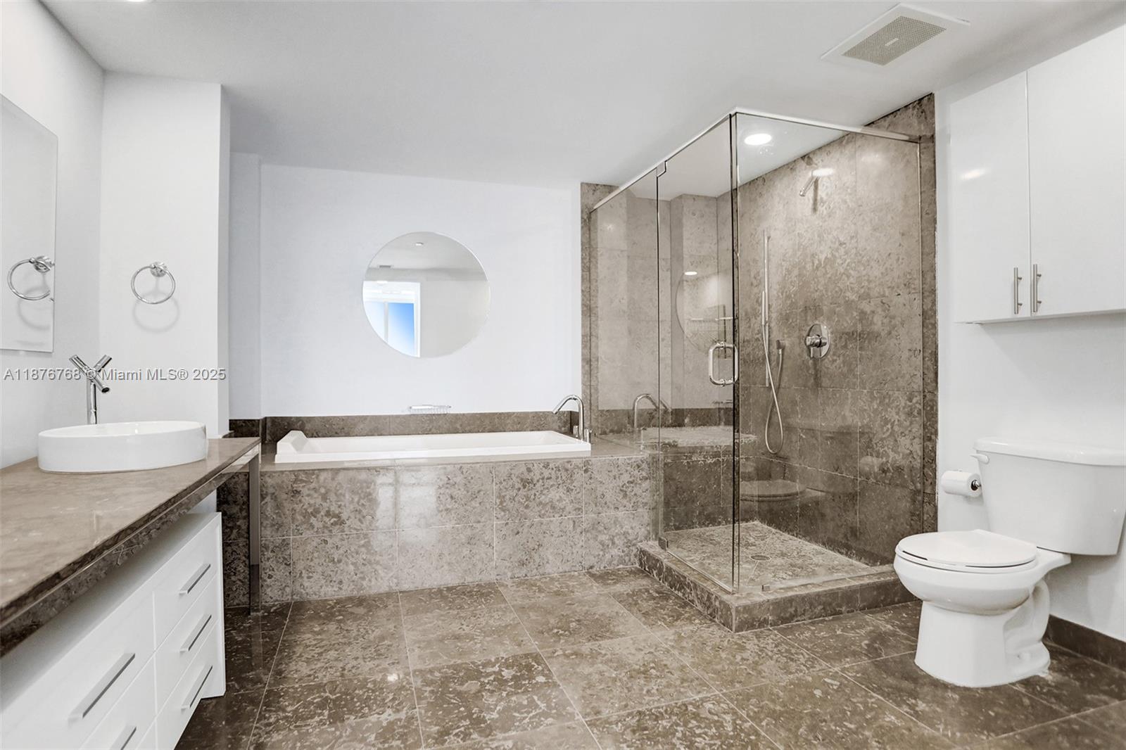 495 Brickell Ave # 4405