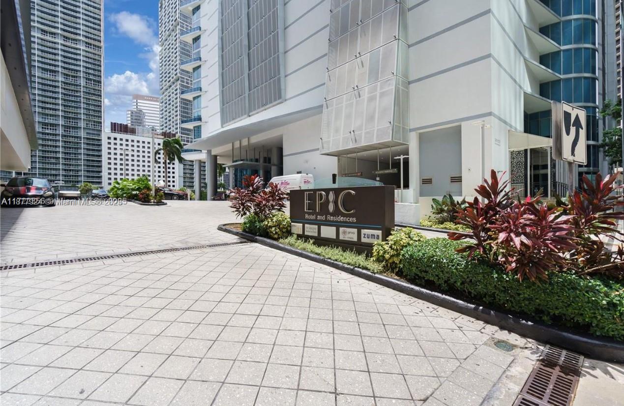 200 Biscayne Boulevard Way # 3801