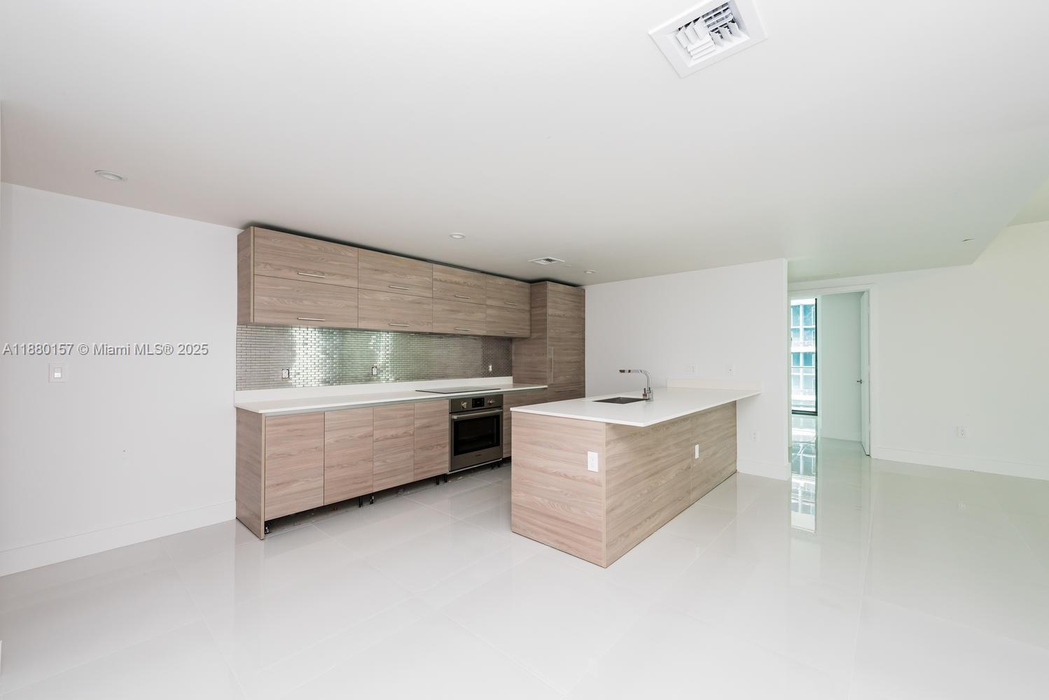 1300 S Miami Unit: 1810