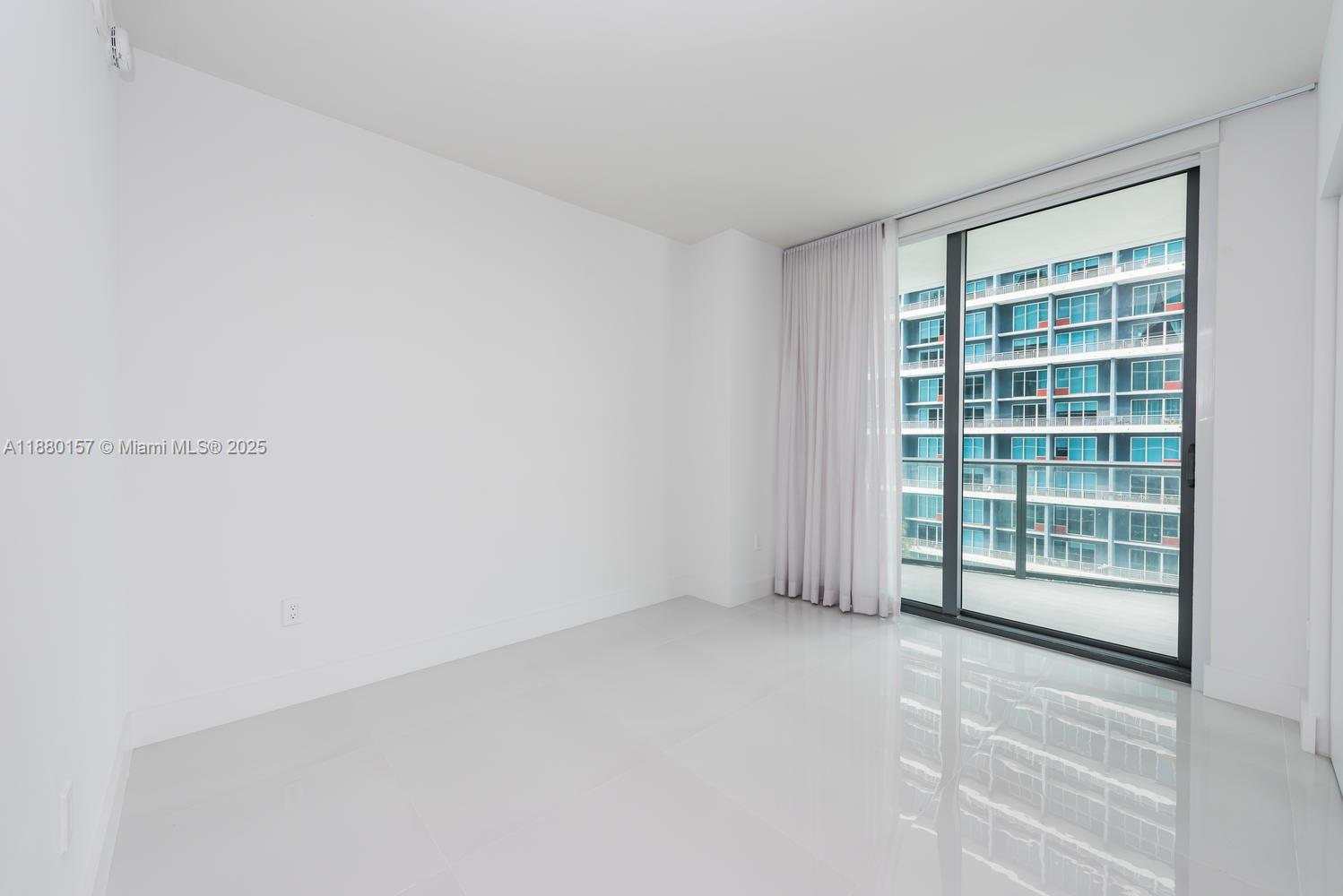 1300 S Miami Unit: 1810