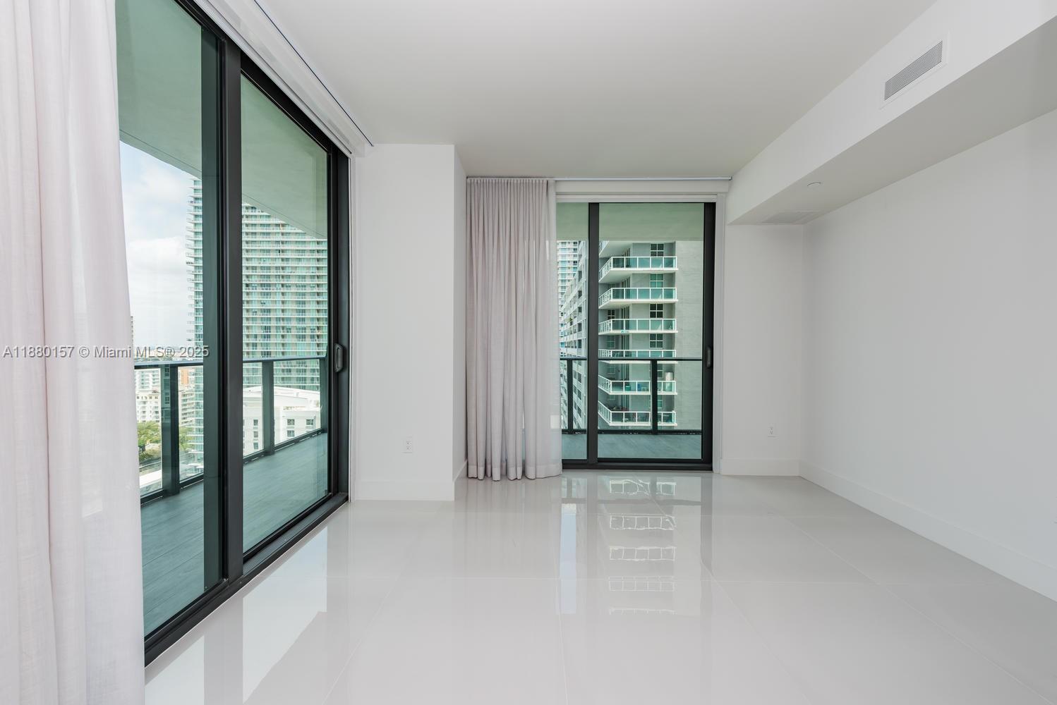 1300 S Miami Unit: 1810