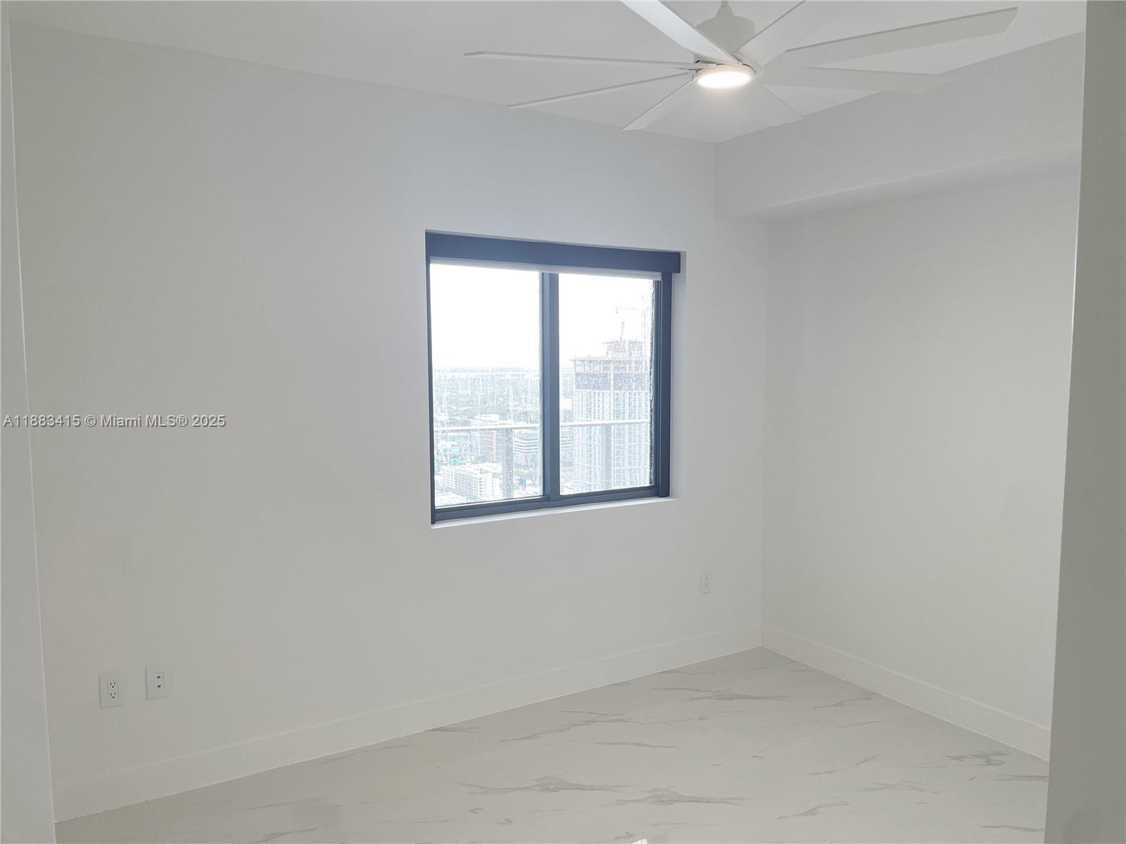 700 NE 24th St # 4706