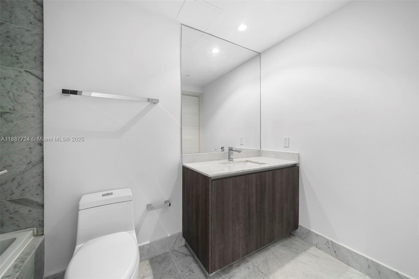 801 S Miami Ave Unit: 3809