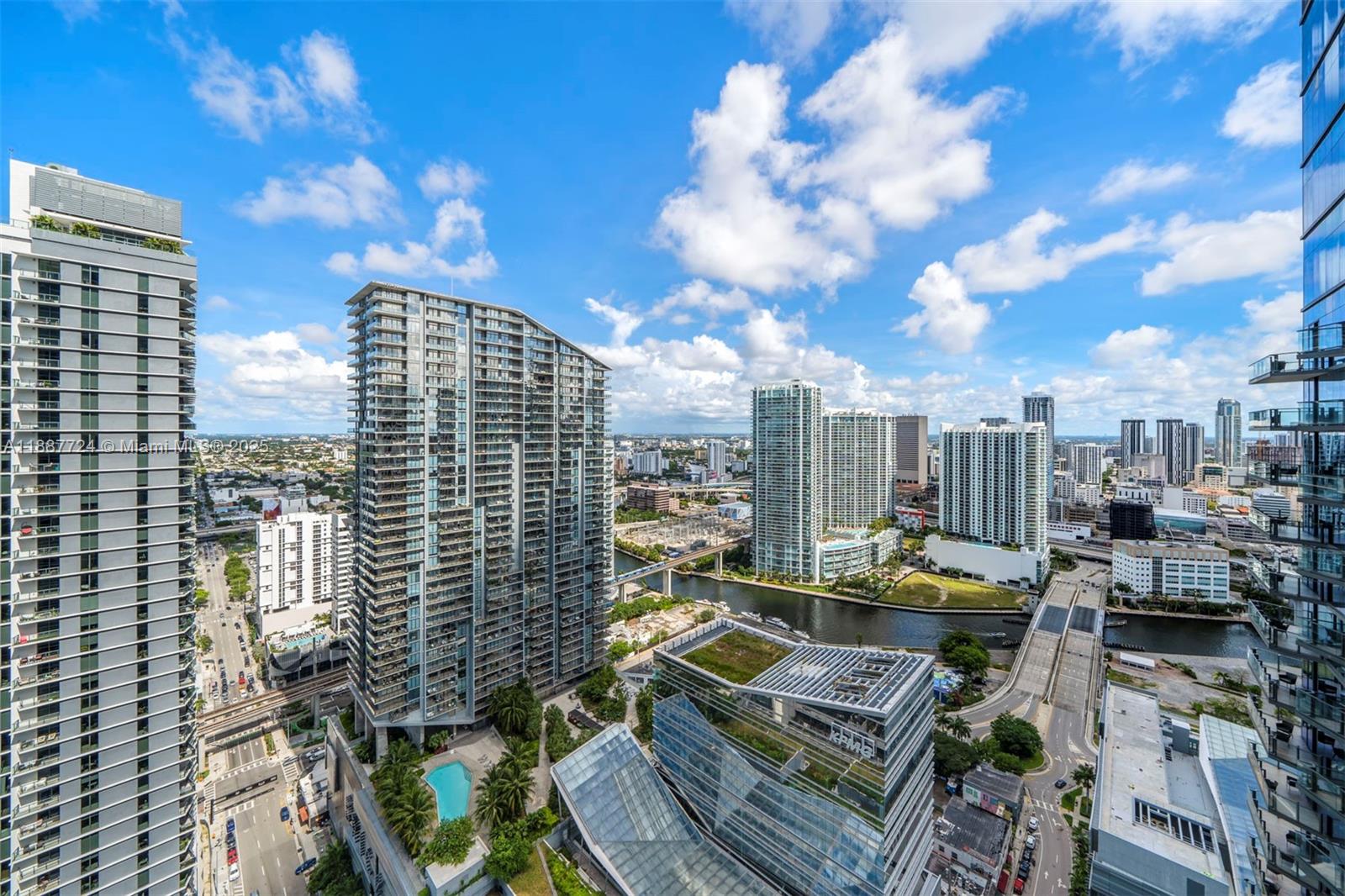801 S Miami Ave Unit: 3809