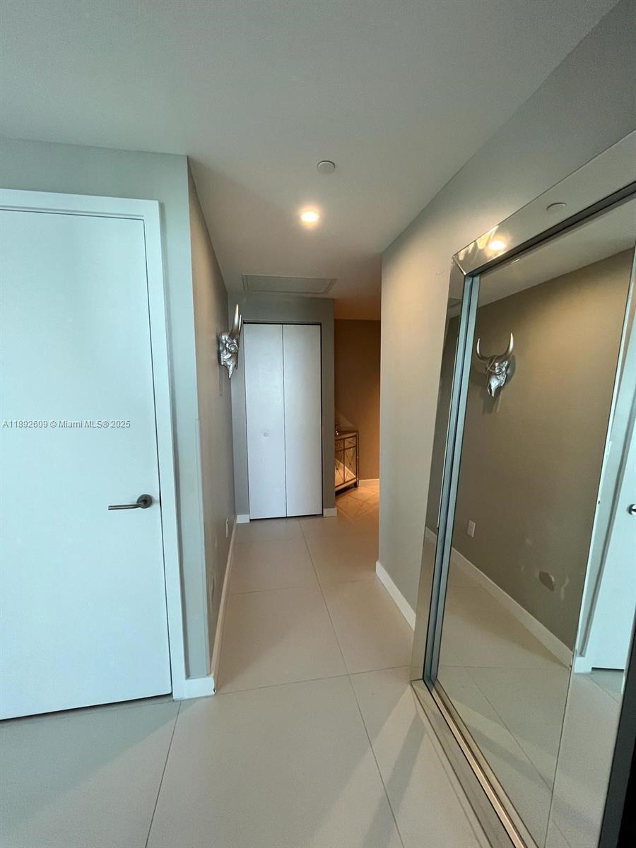 501 NE 31st St # 1206