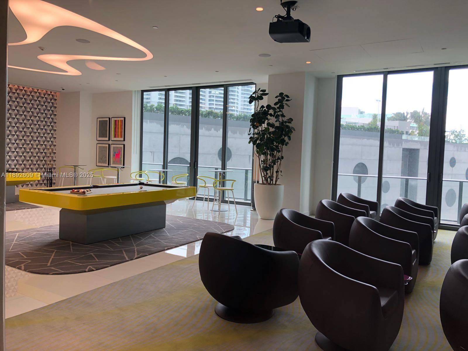 501 NE 31st St # 1206