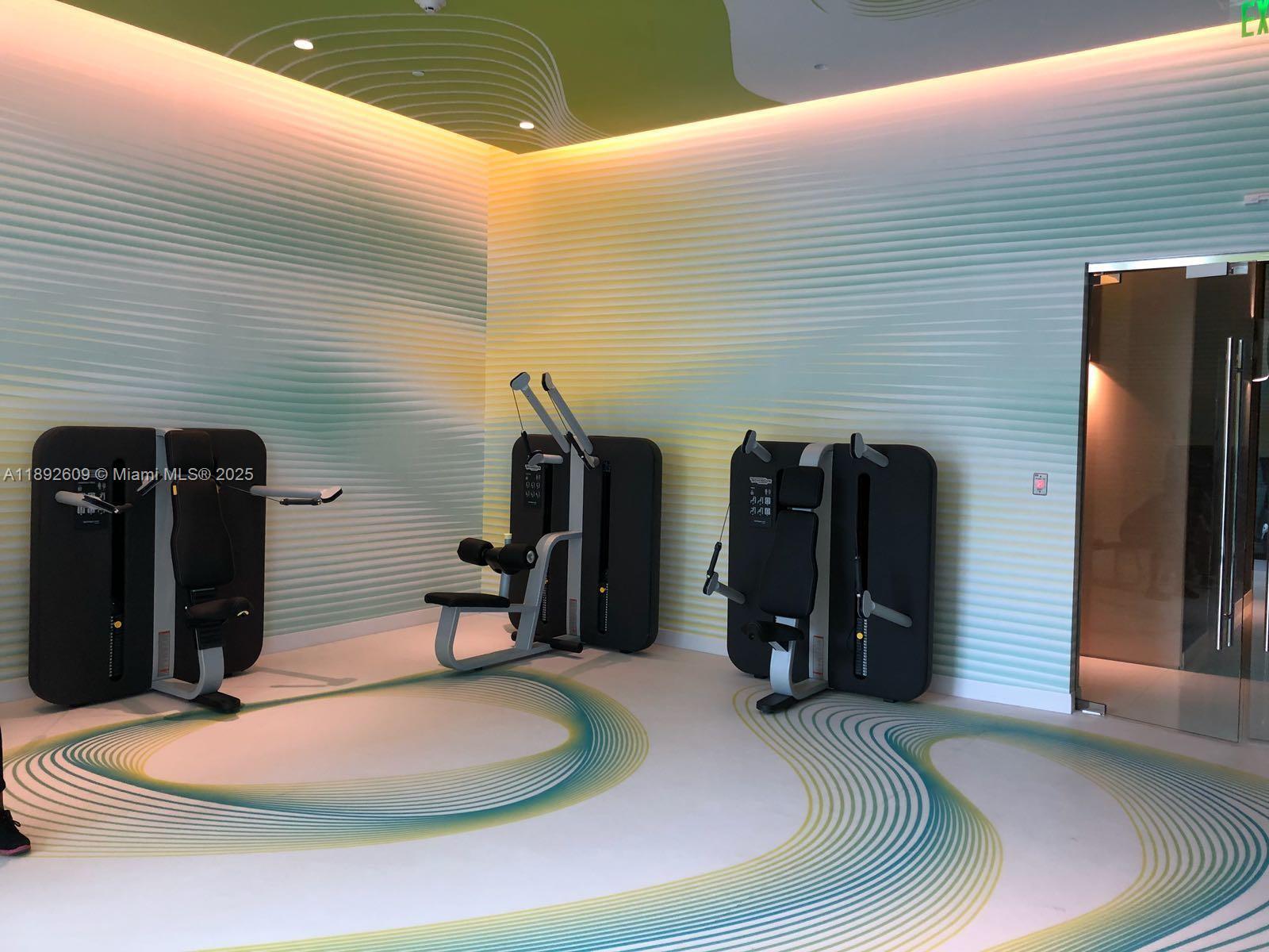 501 NE 31st St # 1206