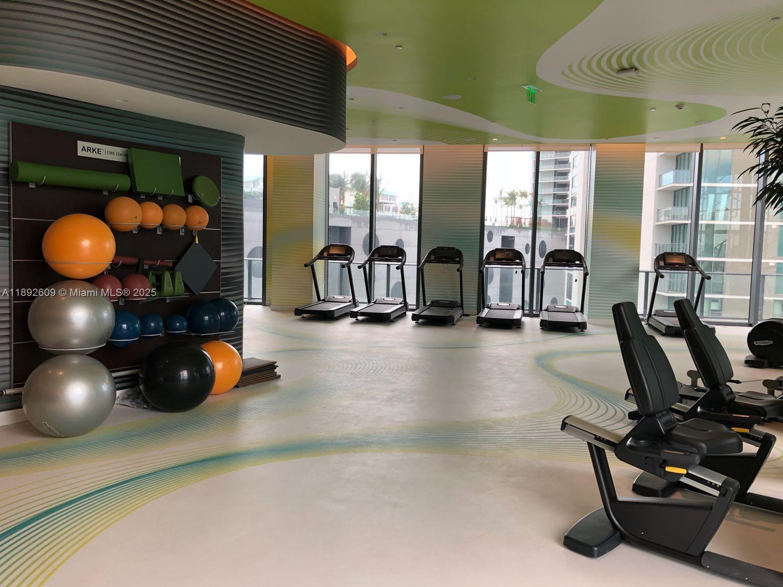 501 NE 31st St # 1206