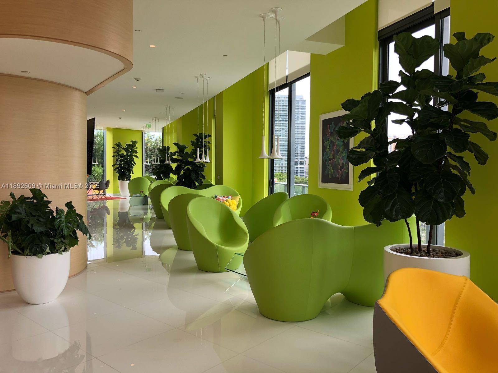 501 NE 31st St # 1206