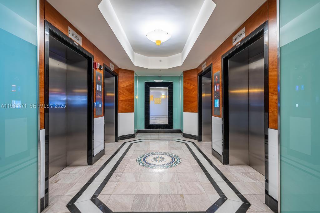 6301 Collins Ave # 1405