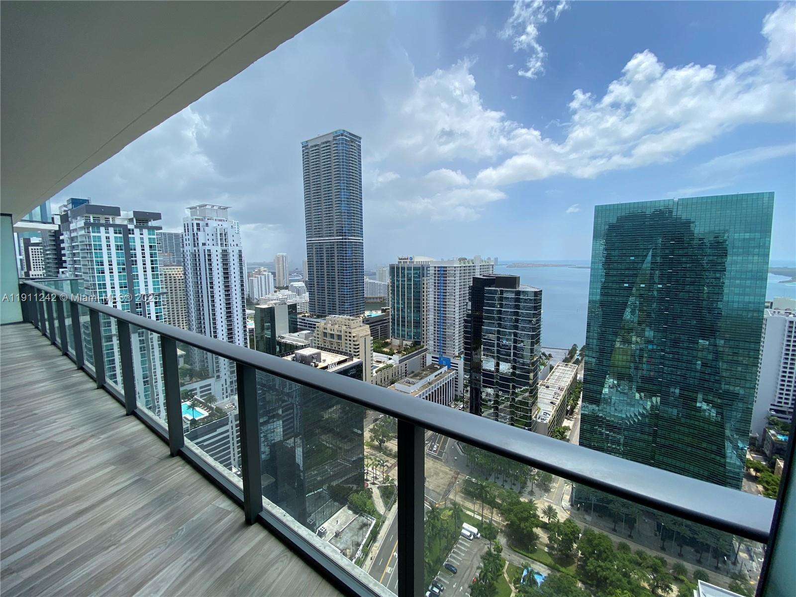 1300 S MIAMI AVE Unit: 3802