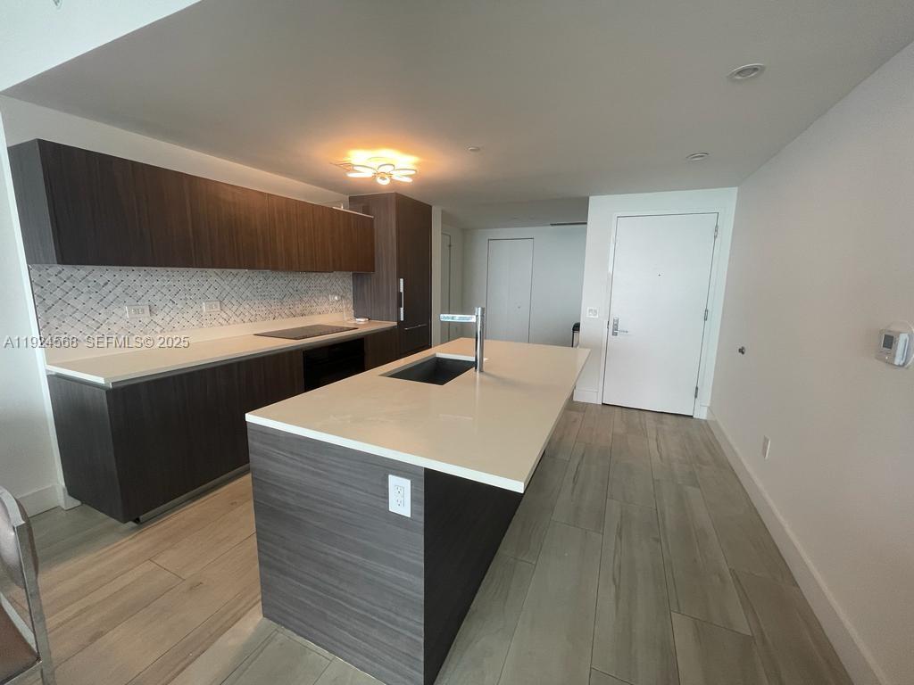 3131 NE 7th Ave # 3802