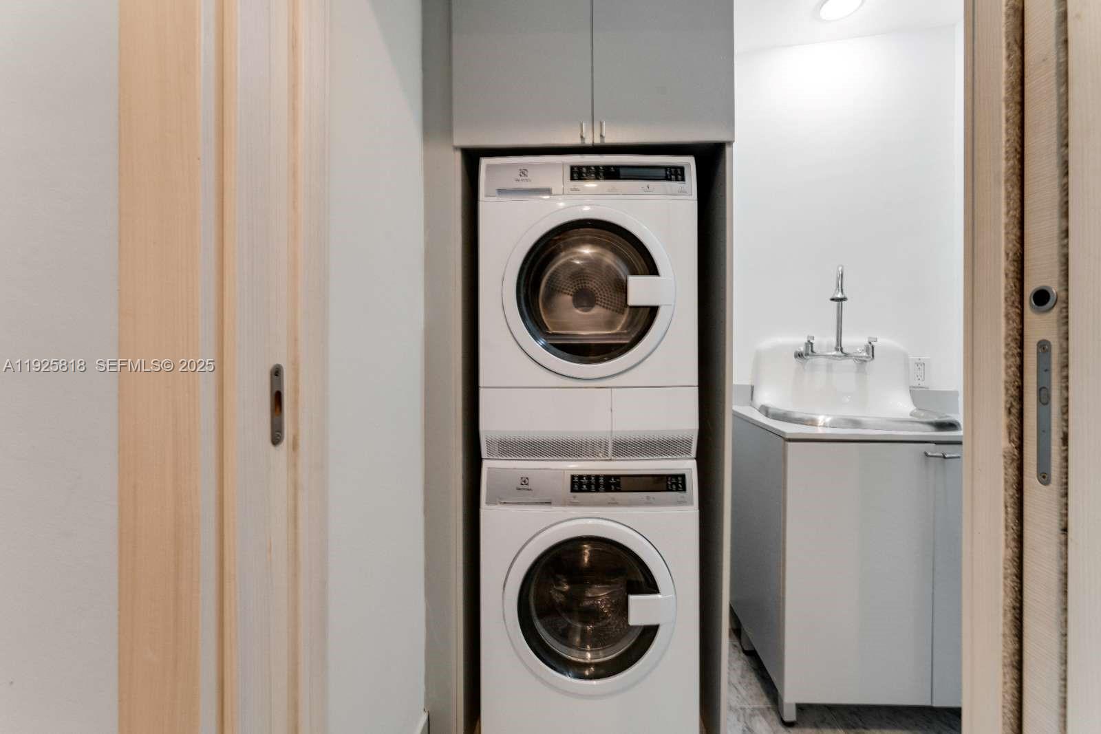 801 S Miami Ave Unit: 3804