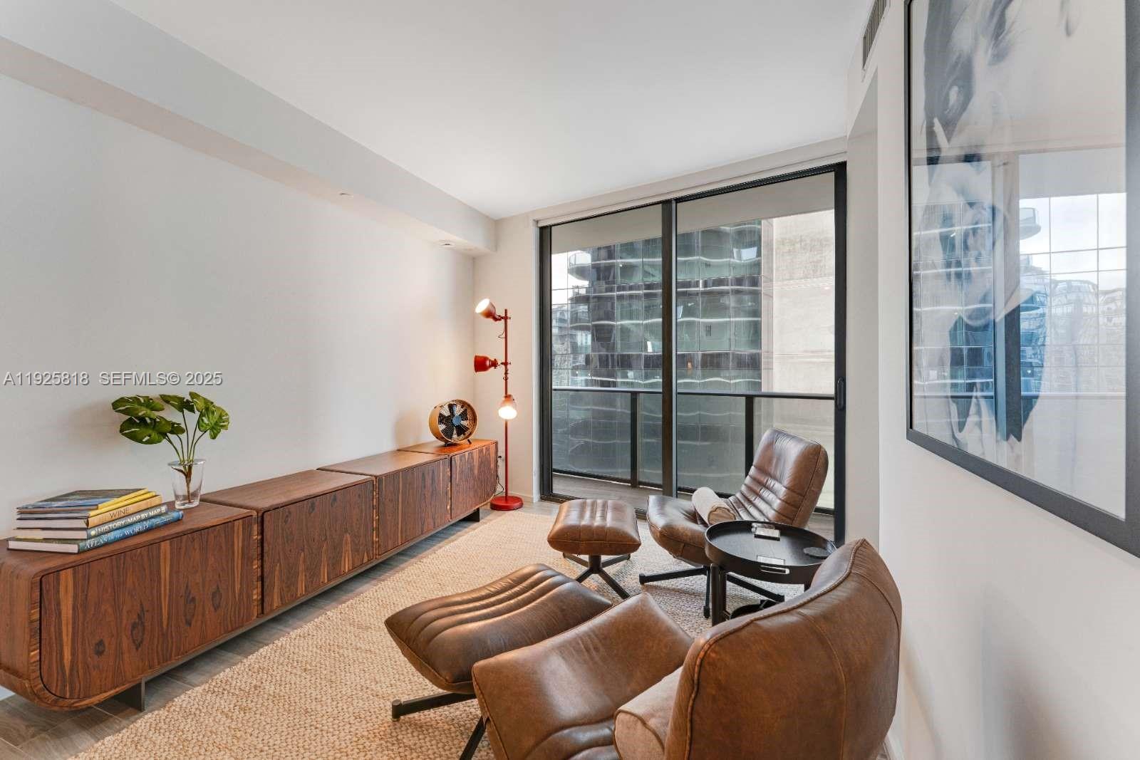 801 S Miami Ave Unit: 3804