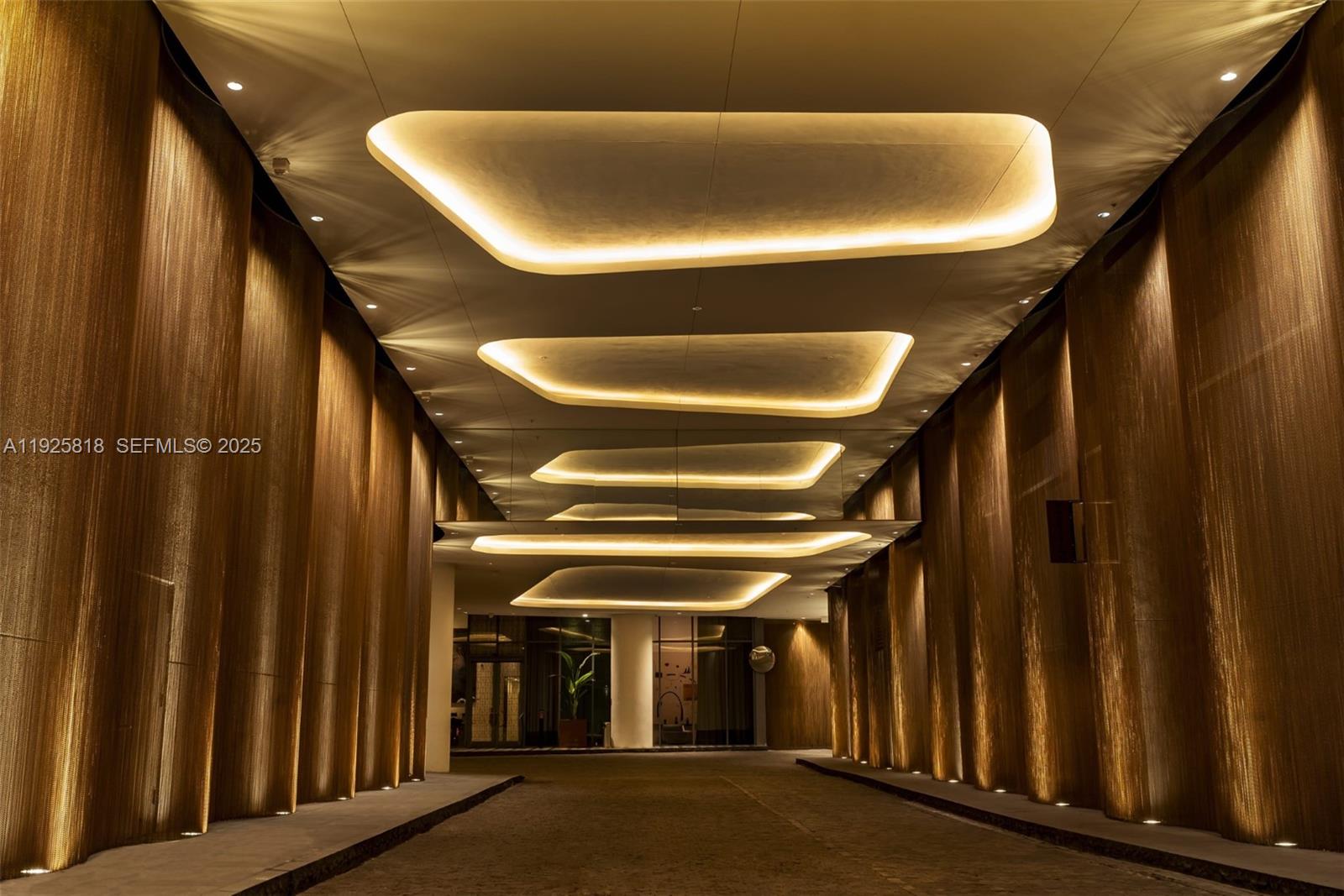 801 S Miami Ave Unit: 3804