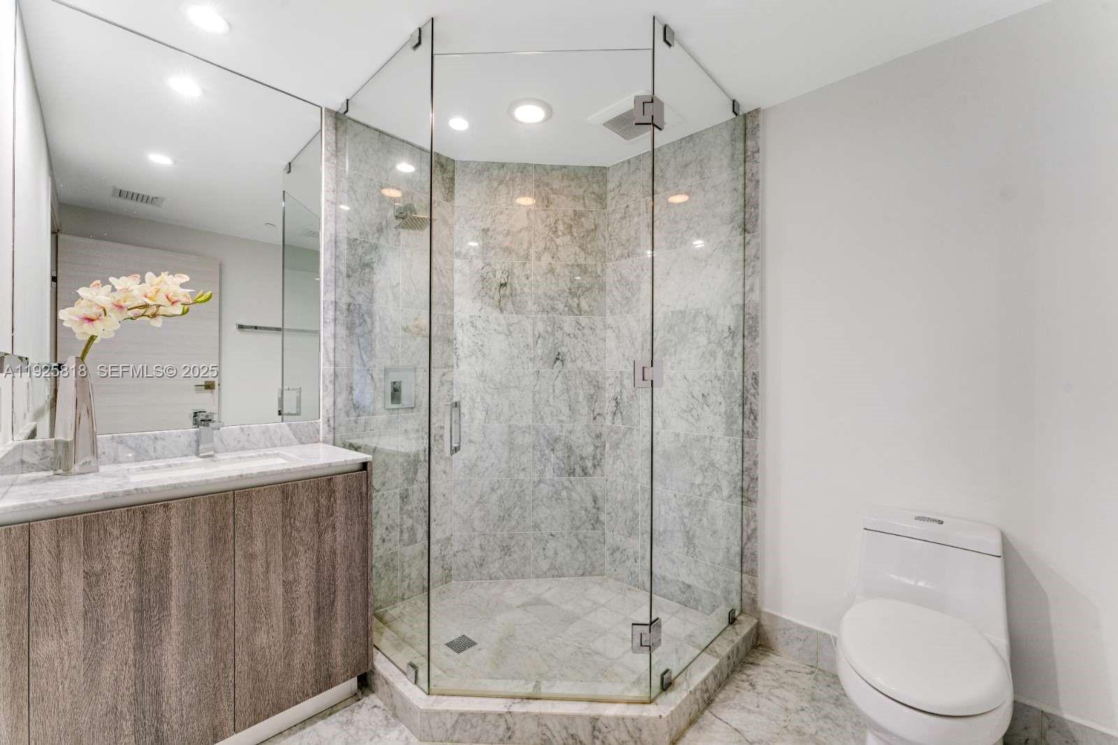 801 S Miami Ave Unit: 3804