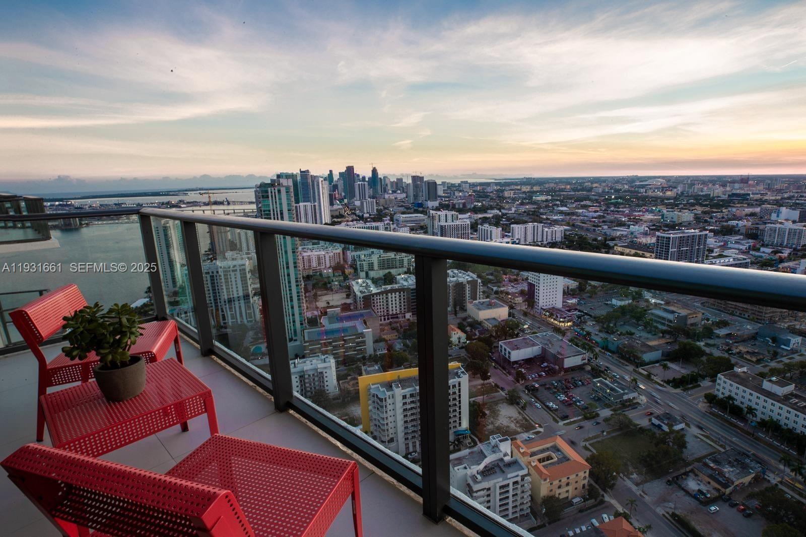 501 NE 31st St Unit: PH4405