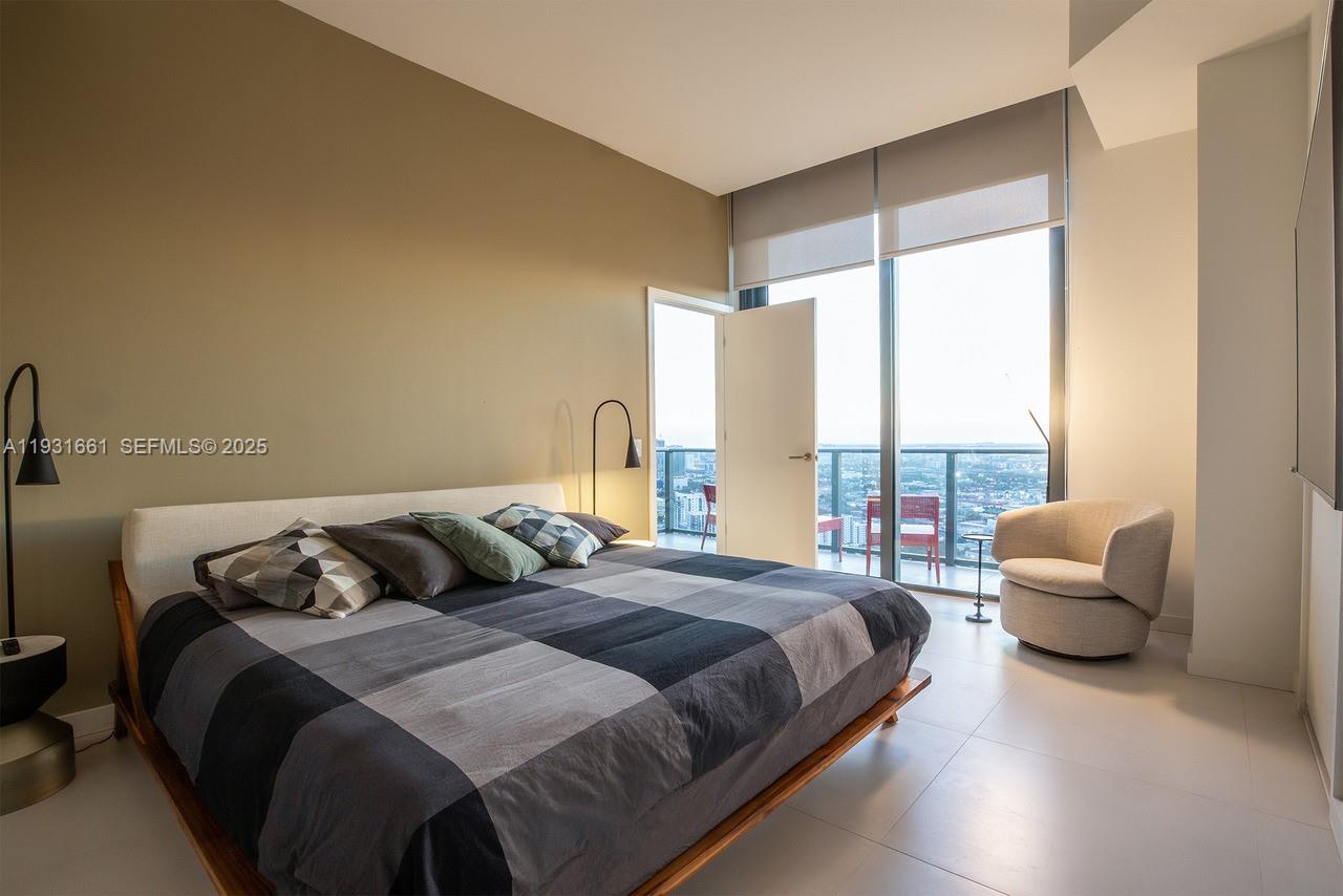 501 NE 31st St Unit: PH4405