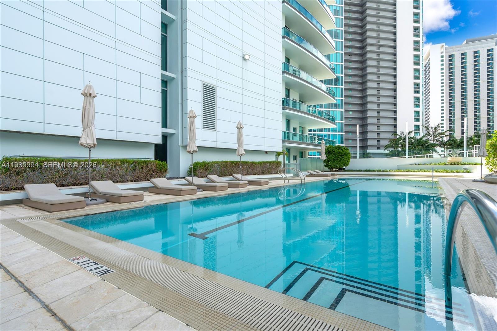 900 Biscayne Blvd # 2312