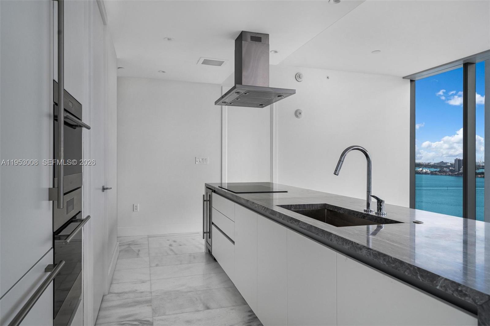 700 NE 26th Ter # 1905